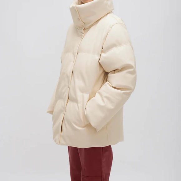 AJE Roamer Puffer Jacket. - Picture 4 of 6